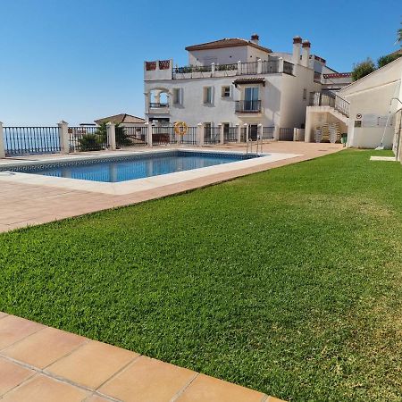 Elegant Apartment With Fantastic Views At The Top Of Calahonda Sitio de Calahonda Exterior foto