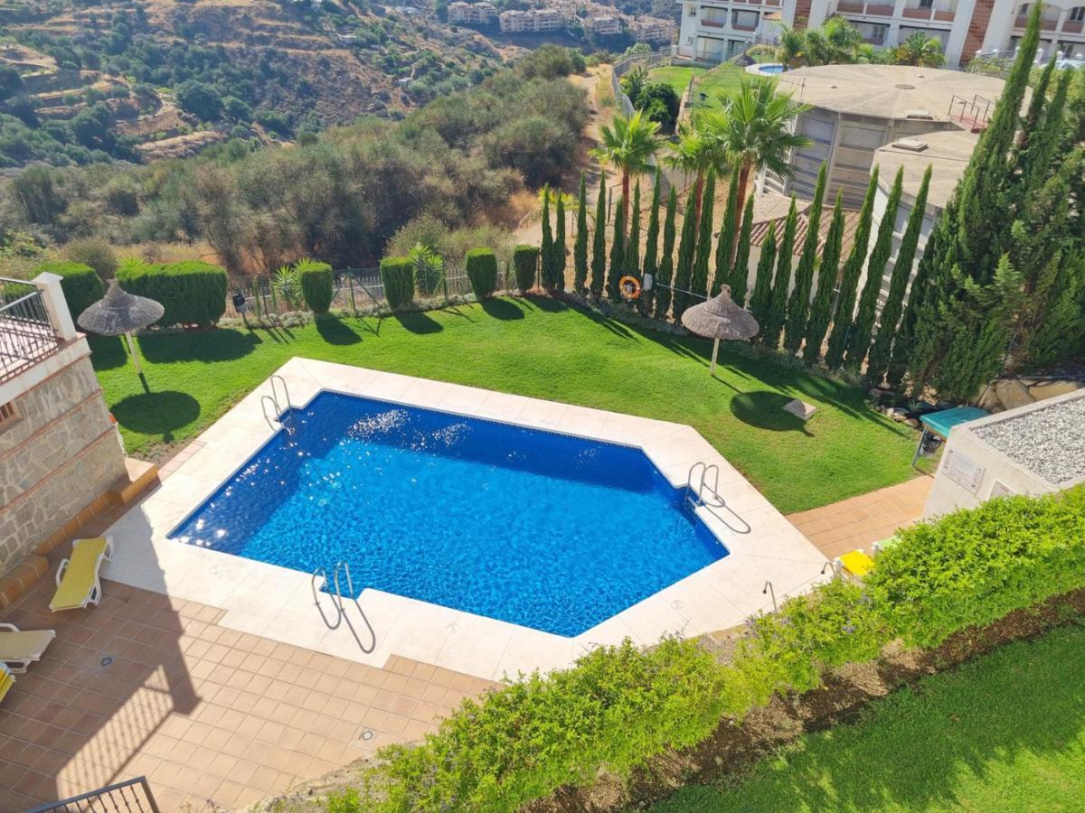 Elegant Apartment With Fantastic Views At The Top Of Calahonda Sitio de Calahonda Exterior foto