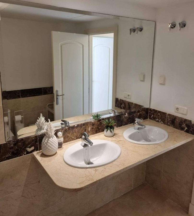 Elegant Apartment With Fantastic Views At The Top Of Calahonda Sitio de Calahonda Exterior foto