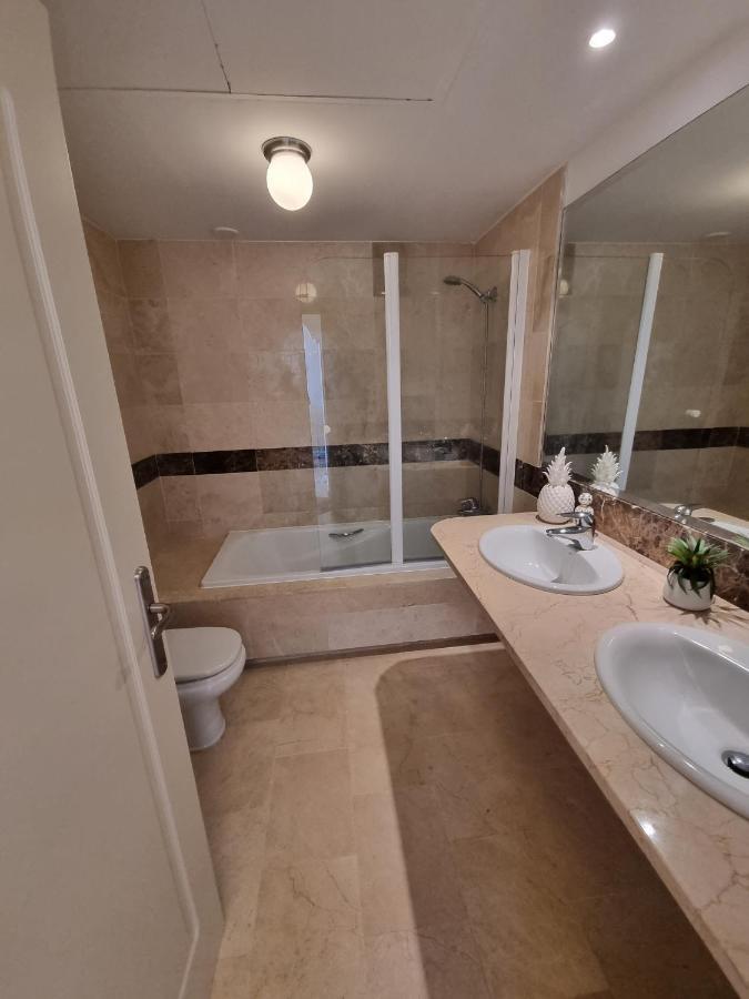 Elegant Apartment With Fantastic Views At The Top Of Calahonda Sitio de Calahonda Exterior foto